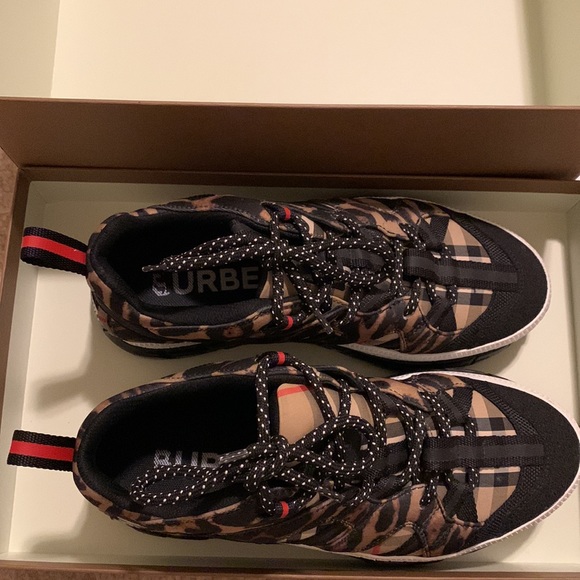 Burberry shoes | leopard print union sneakers | low top sneakers - Picture 3 of 8